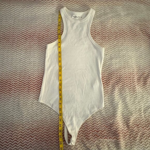 Abercrombie & Fitch Soft Ribbed White Bodysuit - Size Medium - Picture 4 of 10